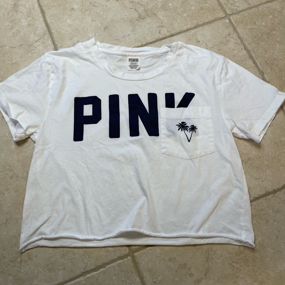 PINK by Victoria’s Secret tee